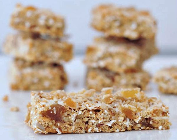 Ginger-Vanilla-Protein-Crunch-Bars-@
