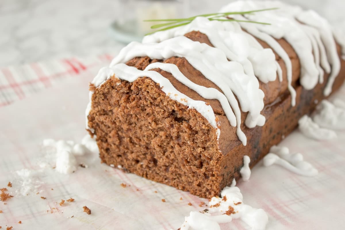 healthy-gingerbread-loaf-cake-9139