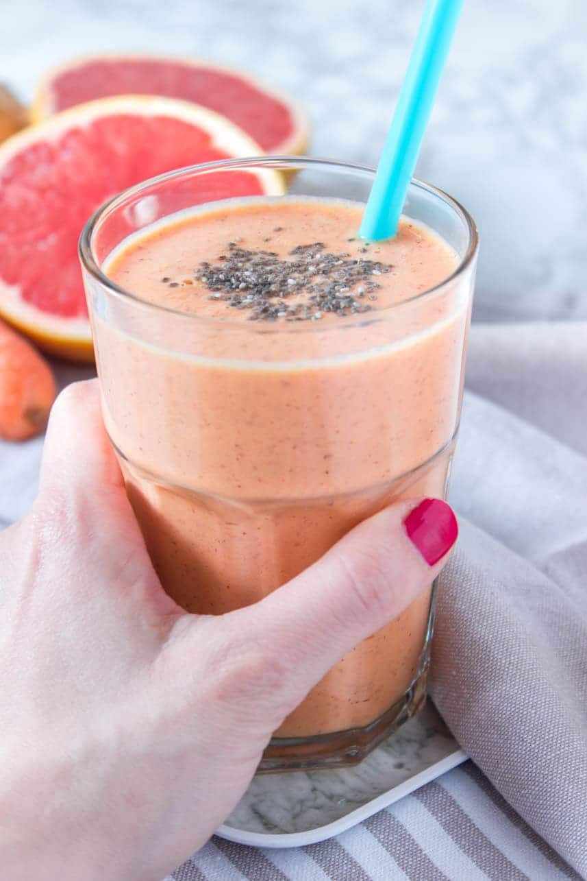 Immune-boosting Grapefruit Ginger Smoothie great for weight loss and detox.