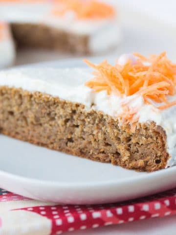 Easy Carrot Cake with Cottage Cheese Frosting made with all HEALTHY ingredients, refined sugar-free and low-calorie. Perfect Easter spring dessert. NATALIESHEALTH.COM #nosugar #lowcalorie #cake #dessert #Easter #healthy