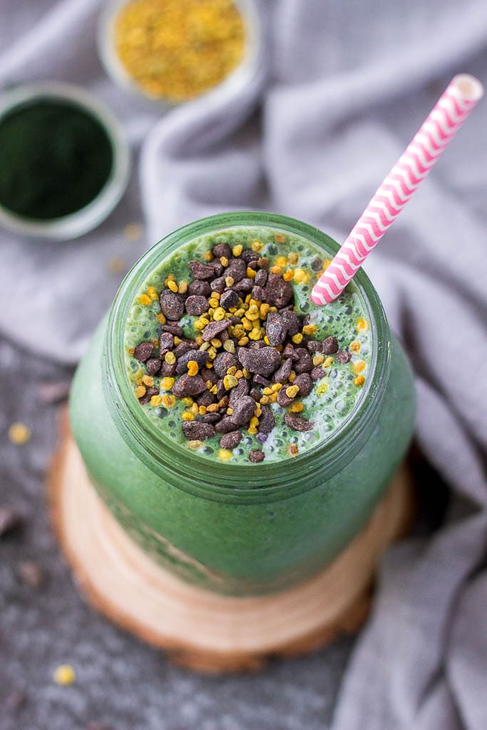 Healthy Strawberry Spirulina Smoothie with spinach and superfoods