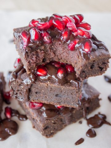 Full of luxurious dark chocolate flavor, made with all healthy ingredients these Fudgy Cocoa Pomegranate Brownies are the pure cocoa pleasure. Soft and fudgy, enriched with warm aromatic spices, this melt in your mouth dessert will surely delight you. CLICk to grab recipe or PIN for later!