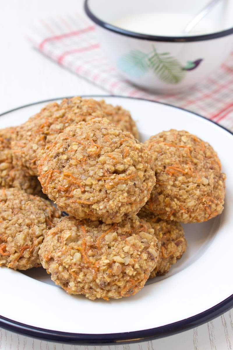 Carrot Cake Oatmeal Cookies