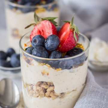 Peanut Butter Greek Yogurt Parfaits made with creamy peanut butter and homemade honey granola