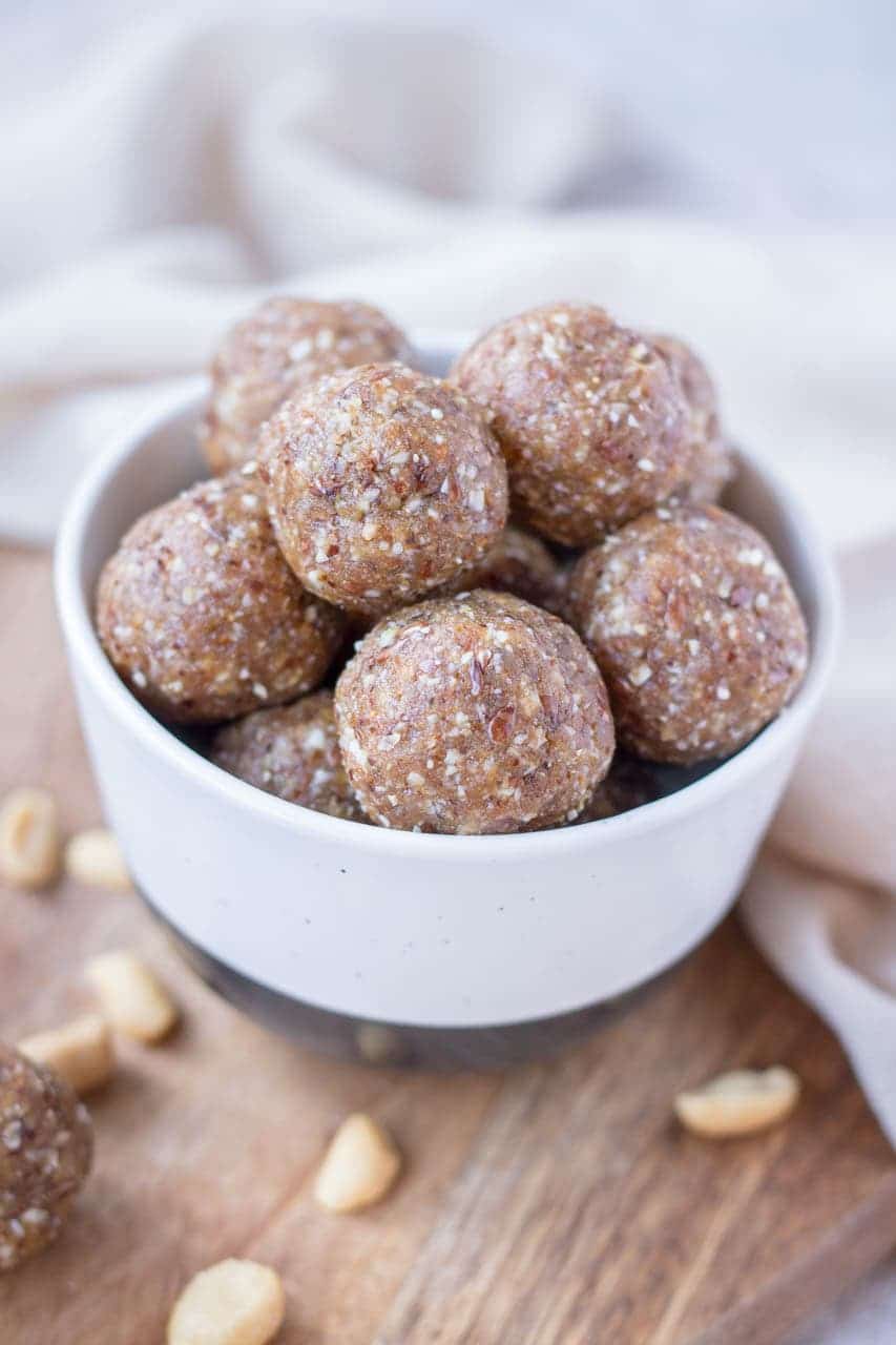 No-Bake Peanut Butter Energy Balls