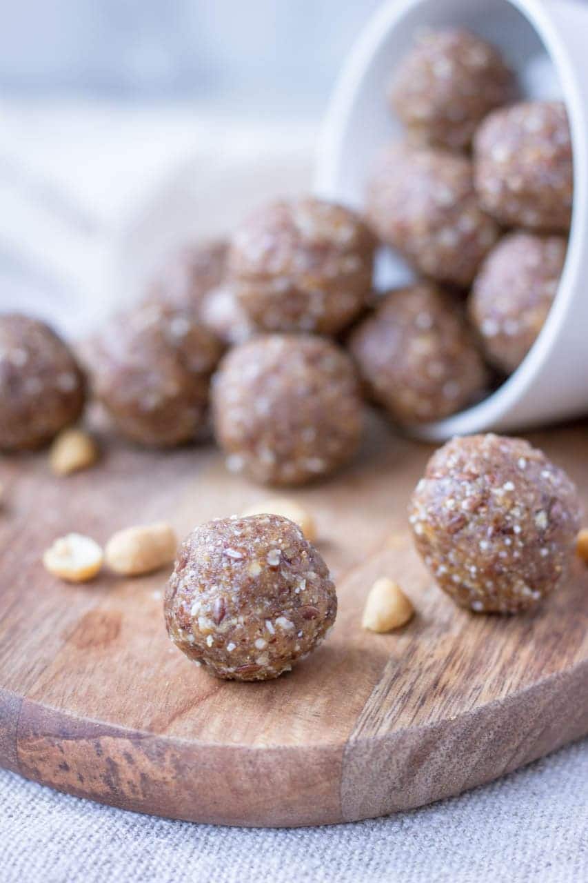 No-Bake Peanut Butter Energy Balls