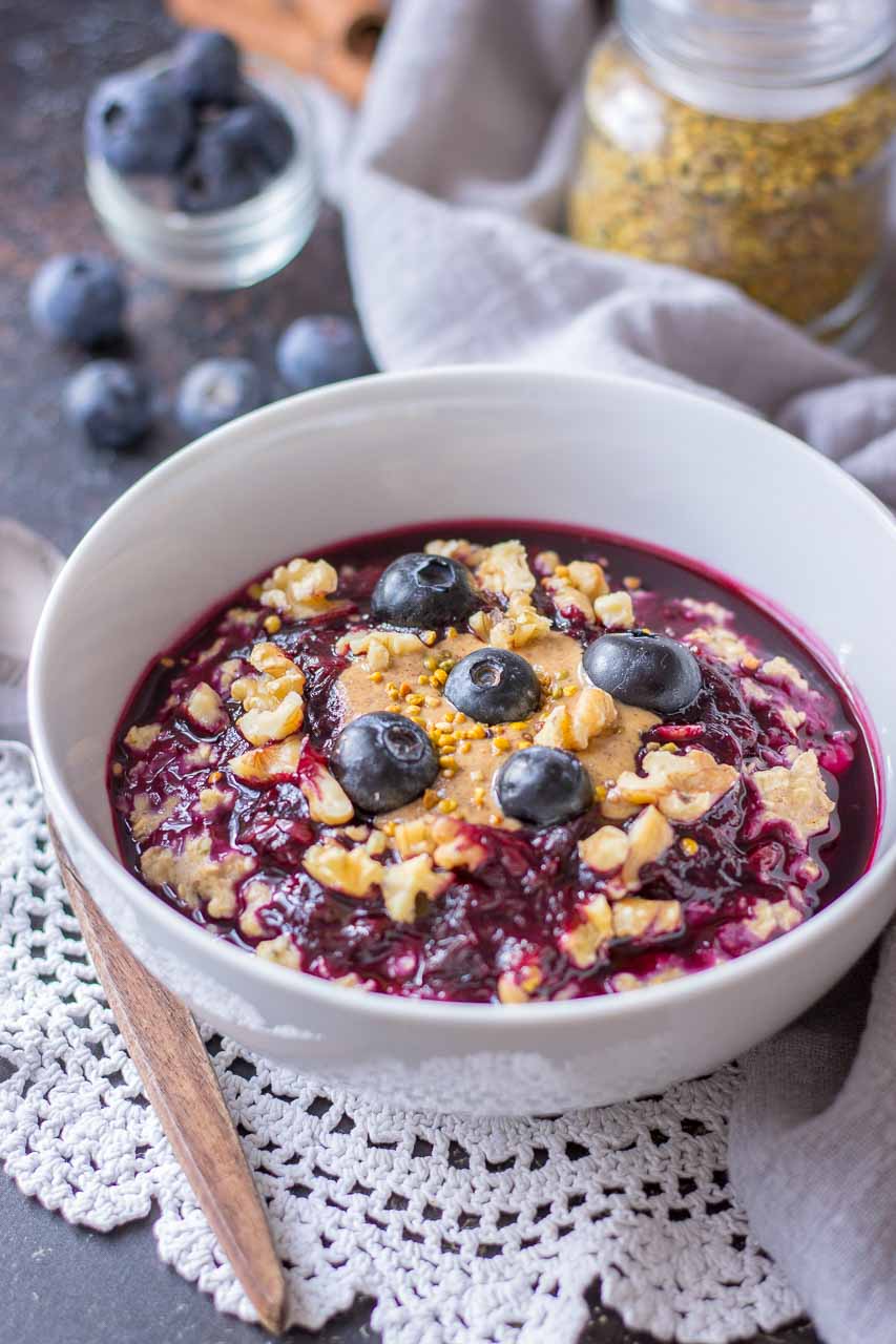 Blueberry Oatmeal Porridge