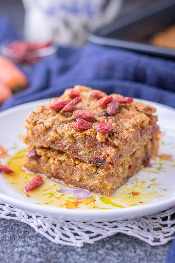 Healthy Carrot Cake Baked Oatmeal with Goji berries