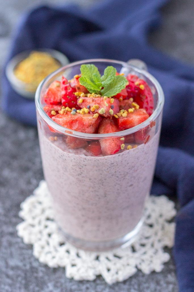 Healthy Strawberry Chia Seed Pudding with fresh strawberries