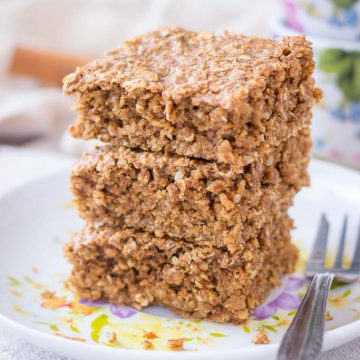 Cinnamon Roll Oatmeal Bake recipe