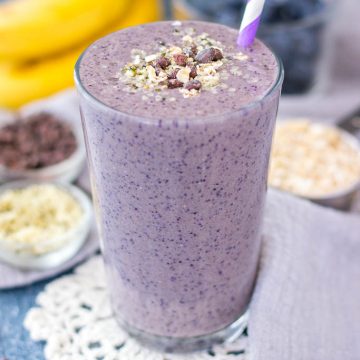 Healthy Blueberry Banana Smoothie with fresh fruits and oats