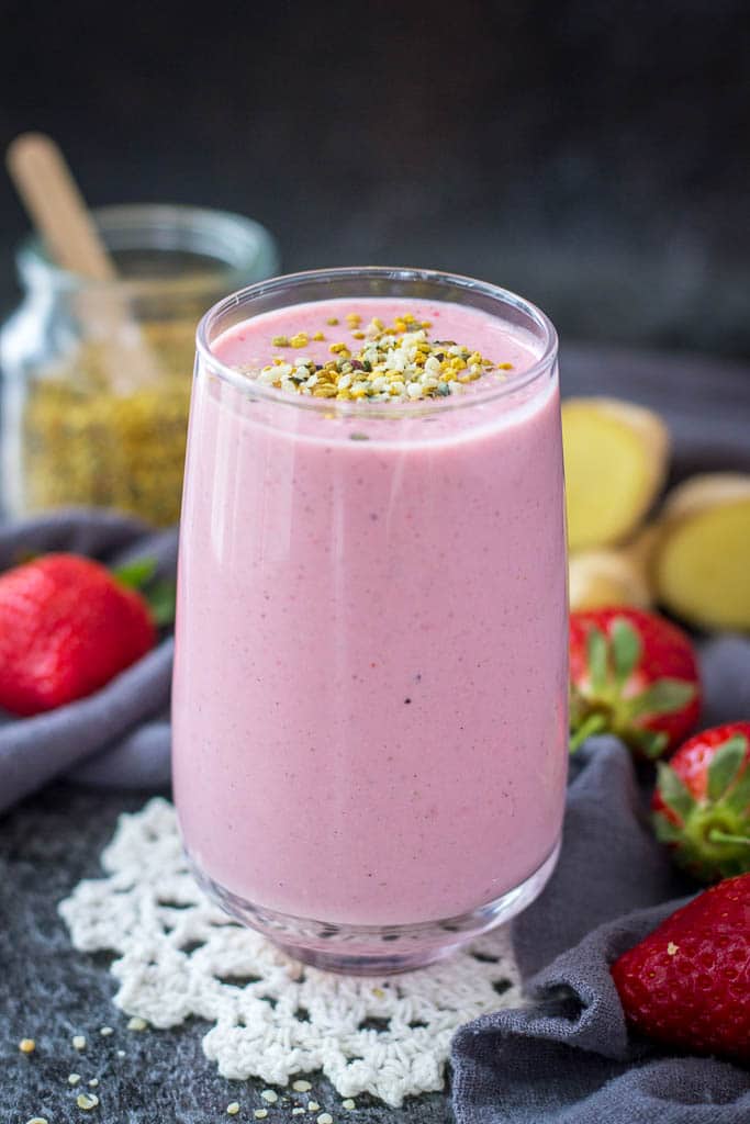 Strawberry Ginger Smoothie Delicious immuneboosting drink!