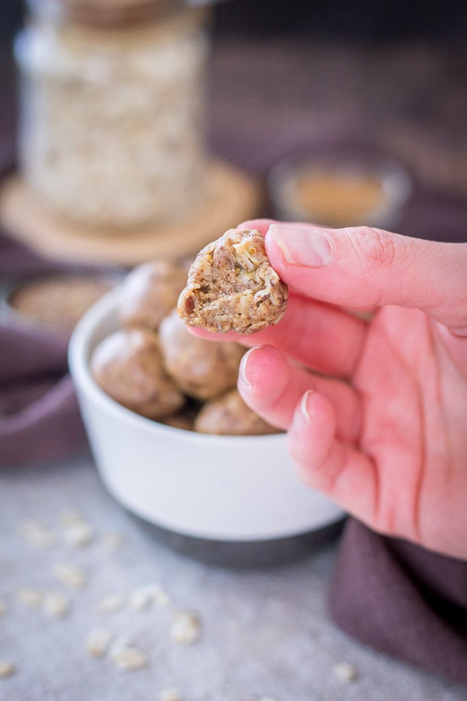 Peanut Butter Protein Balls Utterly delicious healthy snack!