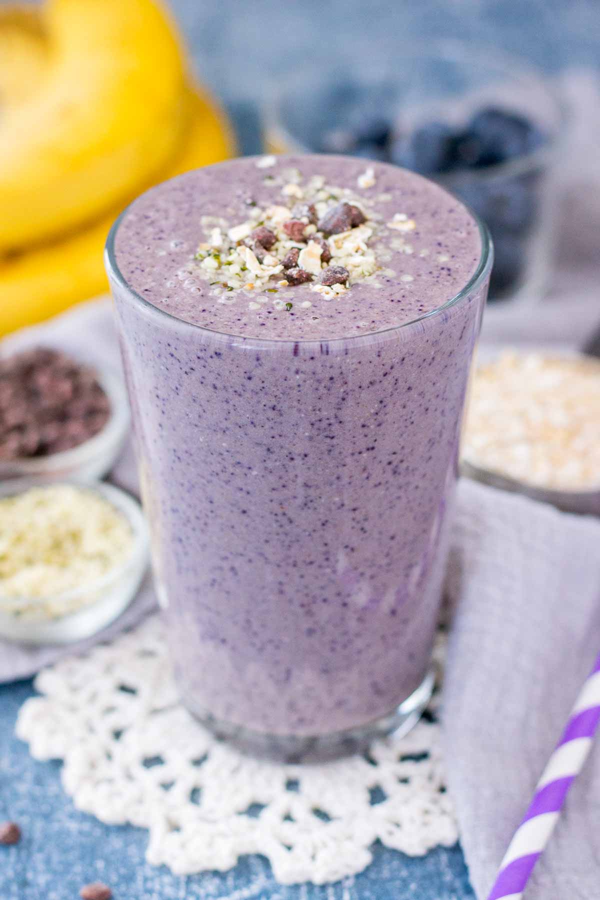 Healthy Blueberry Banana Smoothie with fresh fruits and oats served in a glass