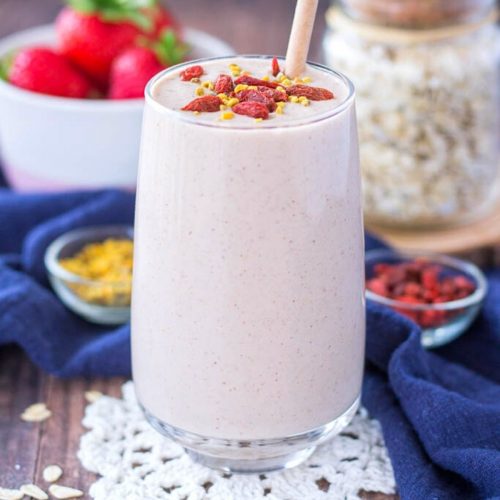 Strawberry Oatmeal Smoothie Featured Image